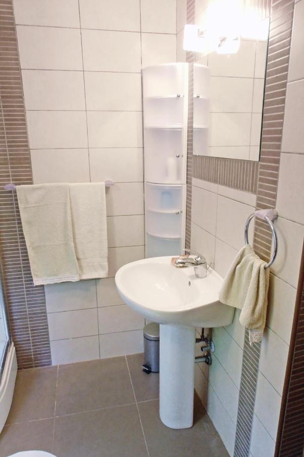 Apartments With A Parking Space Veli Losinj, Losinj - 8029 外观 照片